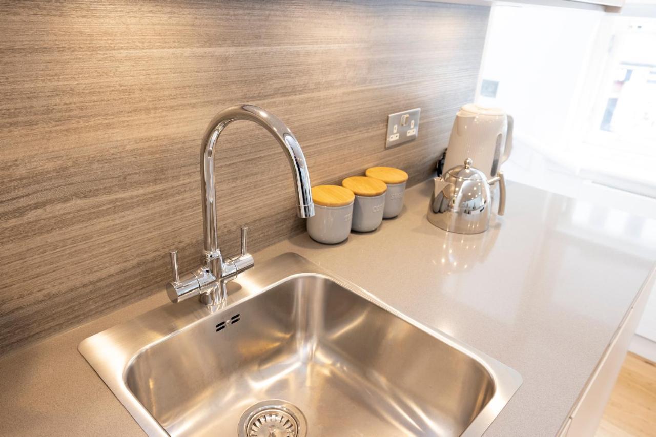 Modern 3-storey 3-bedroom Appartement